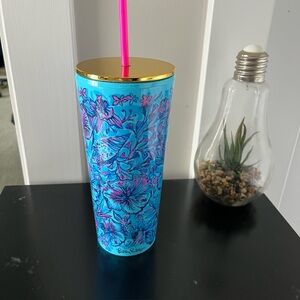 Lilly Pulitzer tropical Tumbler 20oz